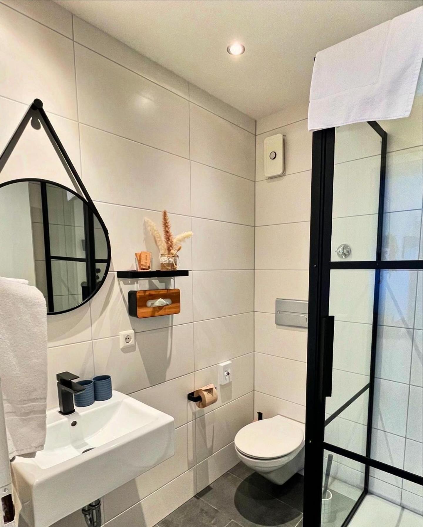 Kreuzblume Hotel & Weinstube Fryburg Bryzgowijski Zewnętrze zdjęcie
