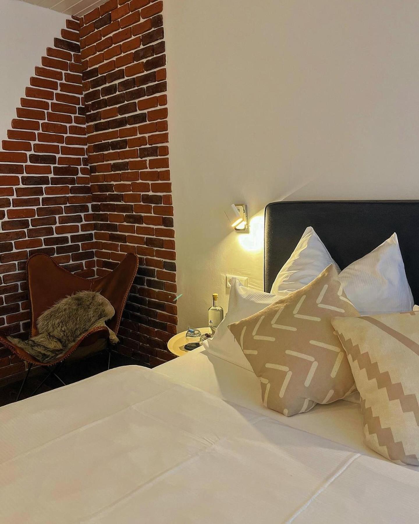 Kreuzblume Hotel & Weinstube Fryburg Bryzgowijski Zewnętrze zdjęcie